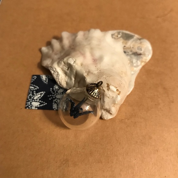 Handmade✨ Japanese Origani Crane in a Jar Pendant - Picture 2 of 5